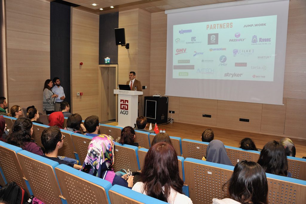internship-experience-day-at-agu